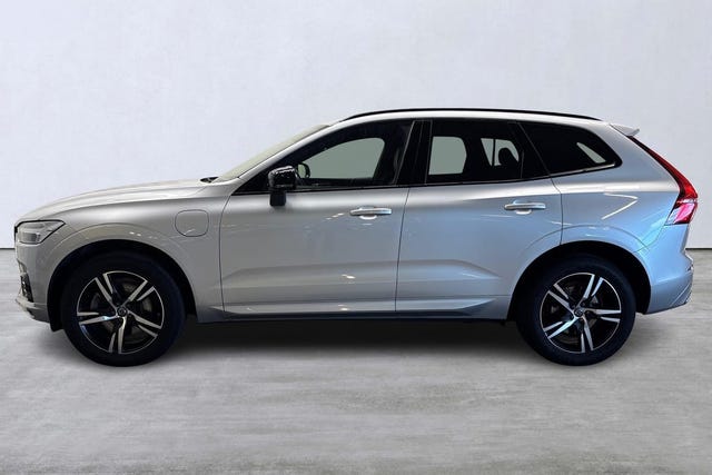 Volvo XC60 2021 – bild 2