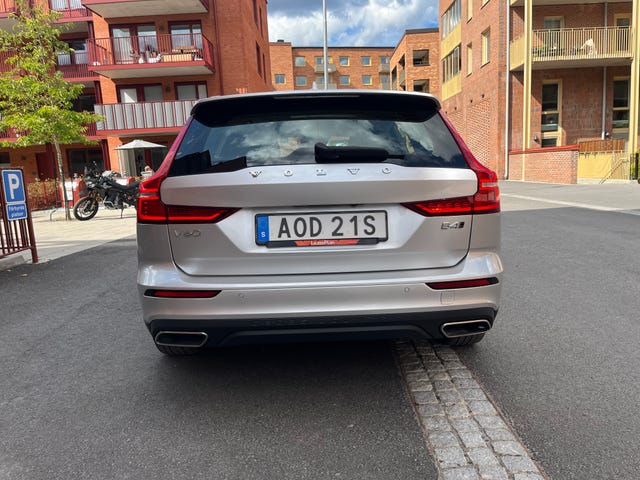 Volvo V60 Cross Country 2021 – bild 4