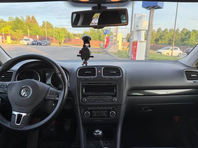 Volkswagen Golf VI 2011