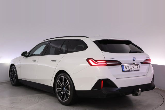 BMW 530e 2025 – bild 4