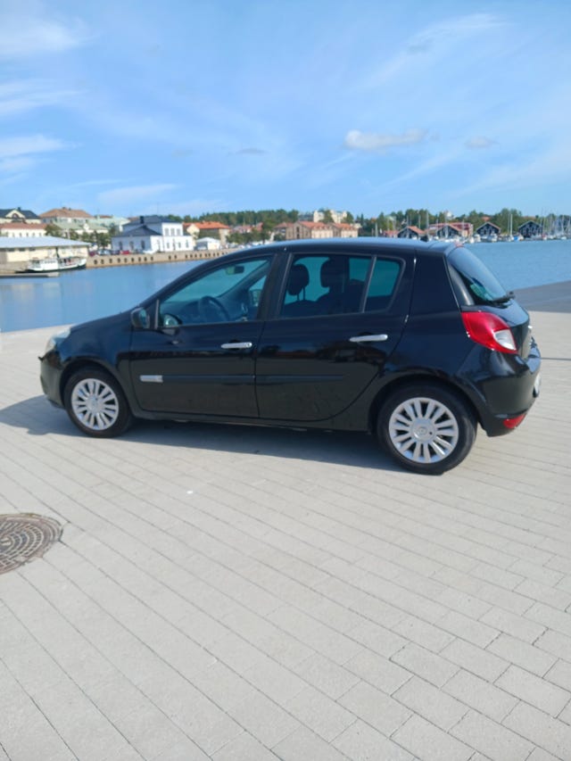 Renault Clio 2010