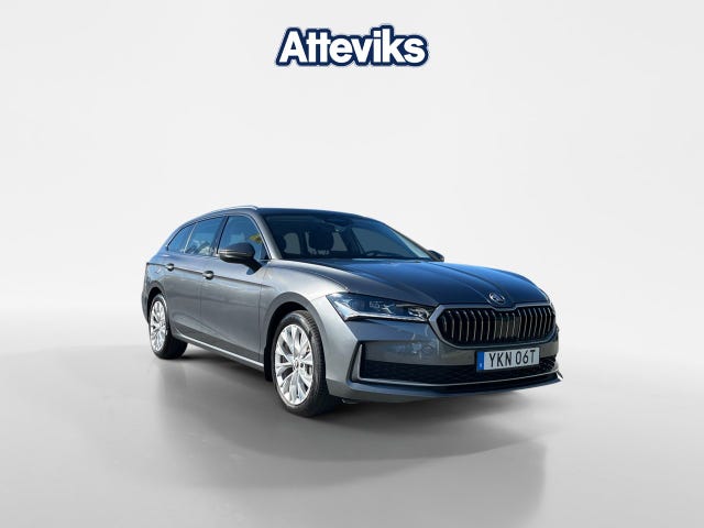 Skoda Superb 2025