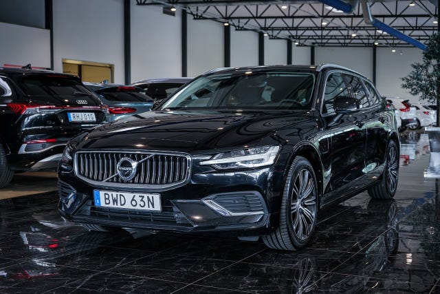 Volvo V60 2022