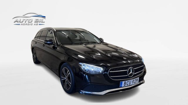 Mercedes-Benz E220 2023