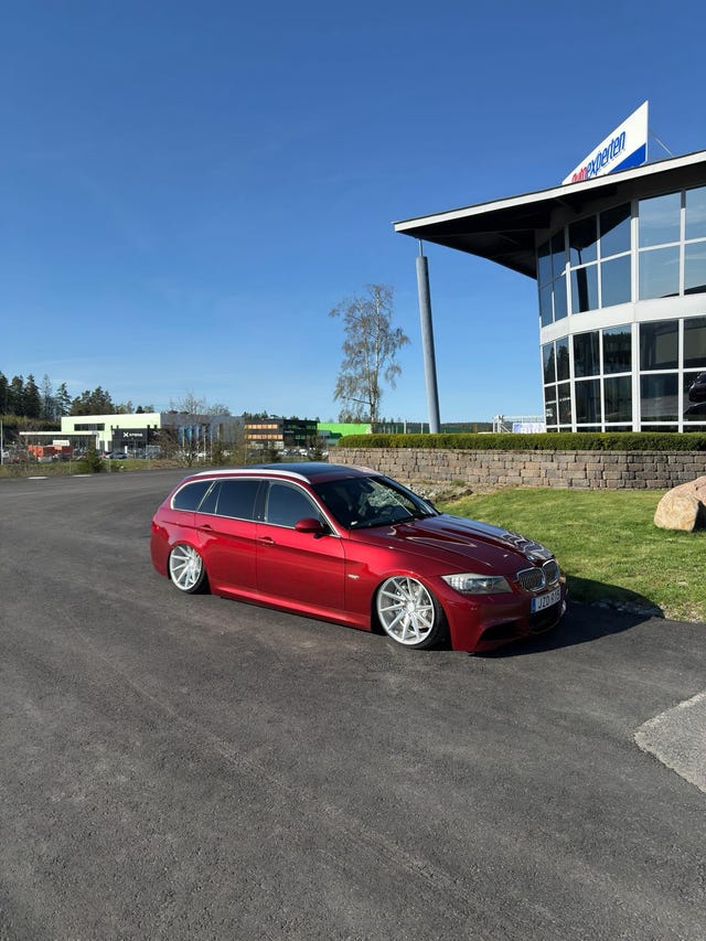 BMW 330d 2010
