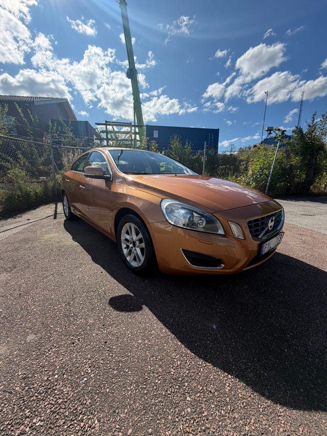 Volvo S60 2011