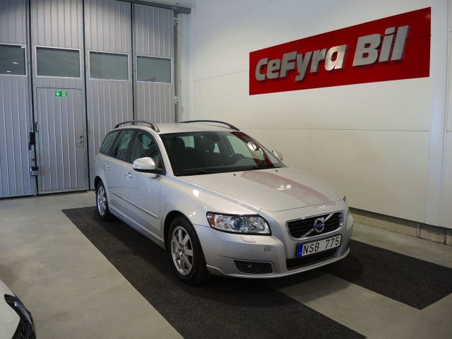 Volvo V50 2011