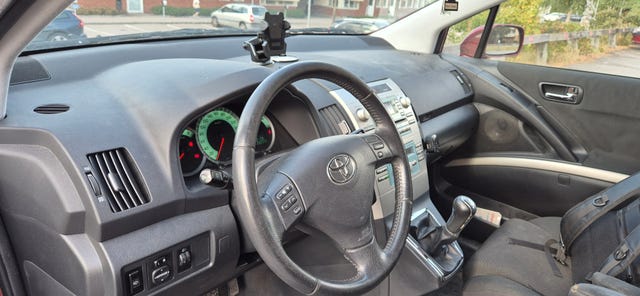 Toyota Corolla Verso 2005