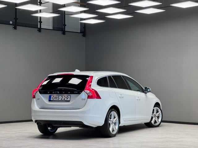 Volvo V60 2017 – bild 2