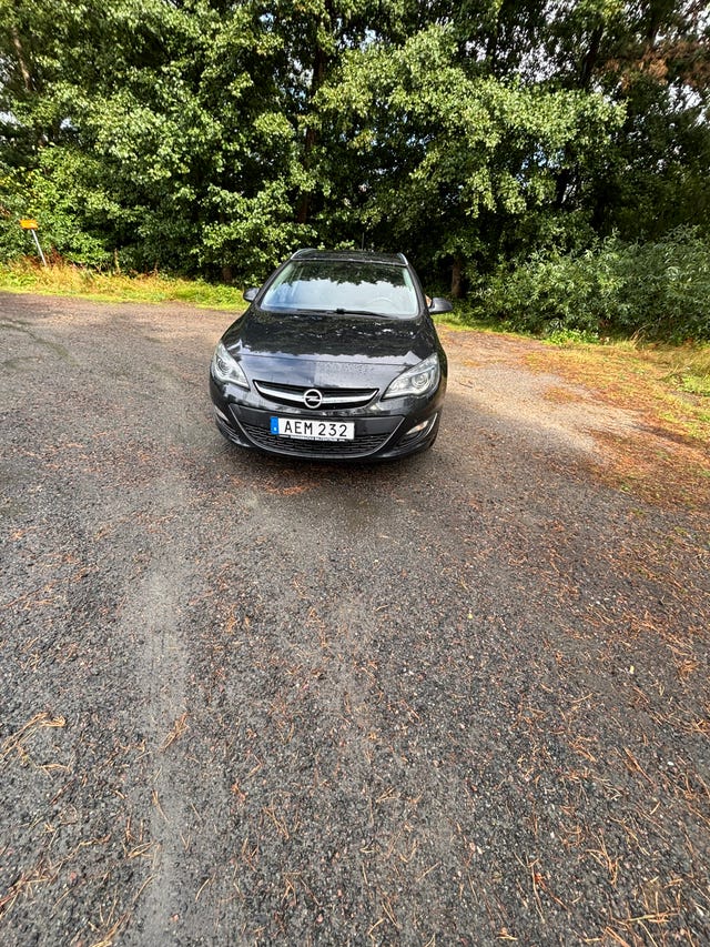 Opel Astra 2015