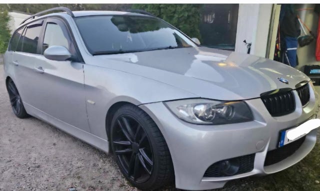 BMW 330i 2007