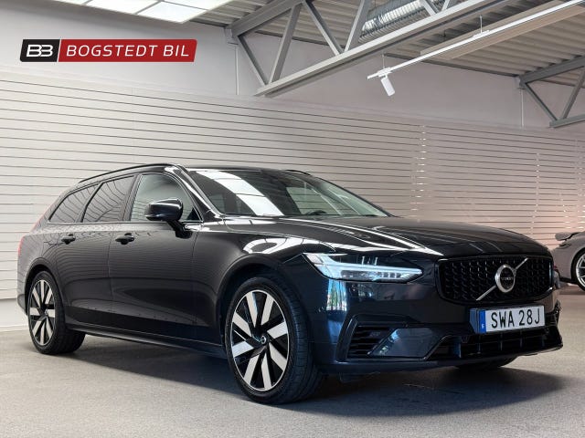 Volvo V90 2024