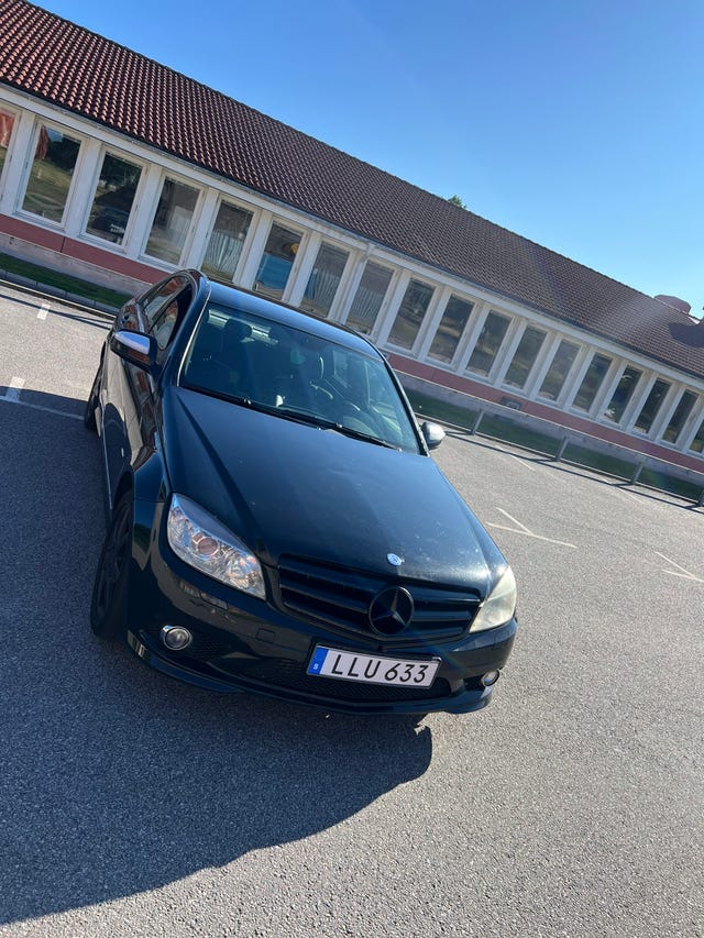 Mercedes-Benz C200 2008