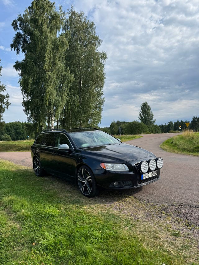 Volvo V70 2012