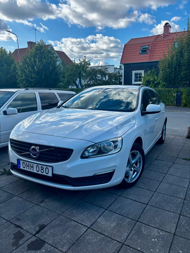 Volvo V60 2017