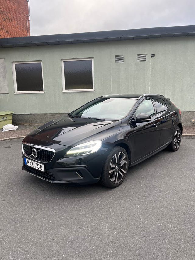 Volvo V40 Cross Country 2017