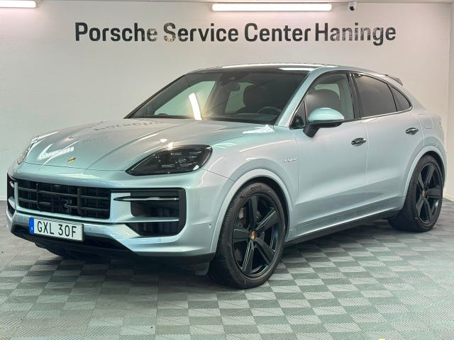 Porsche Cayenne Coupe 2025