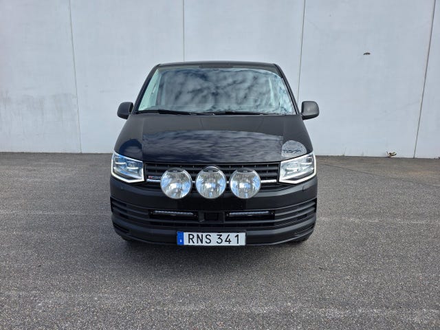 Volkswagen Transporter 2018 – bild 2