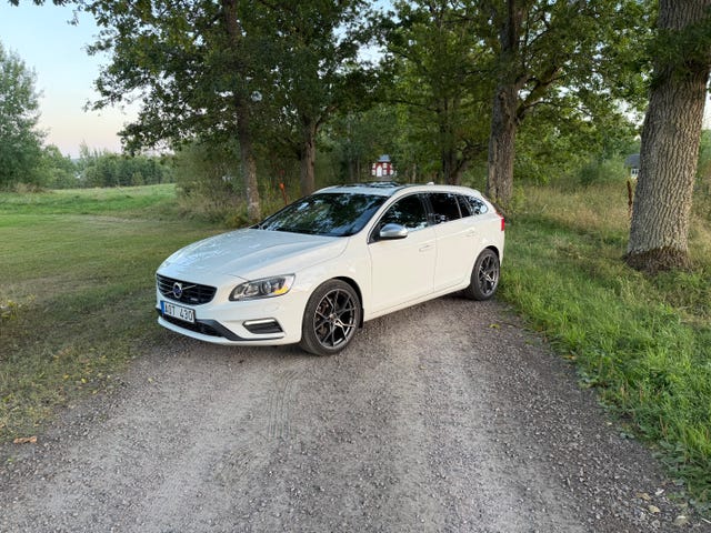 Volvo V60 2014