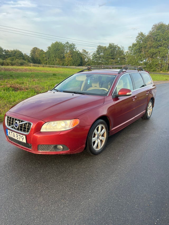 Volvo V70 2011