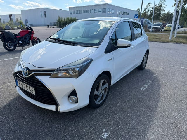 Toyota Yaris 2015