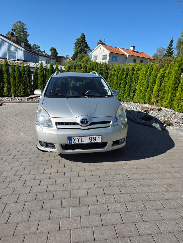 Toyota Corolla Verso 2006