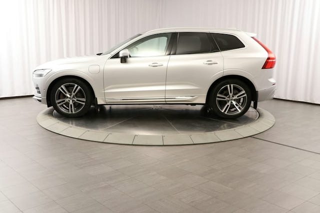 Volvo XC60 2021 – bild 2