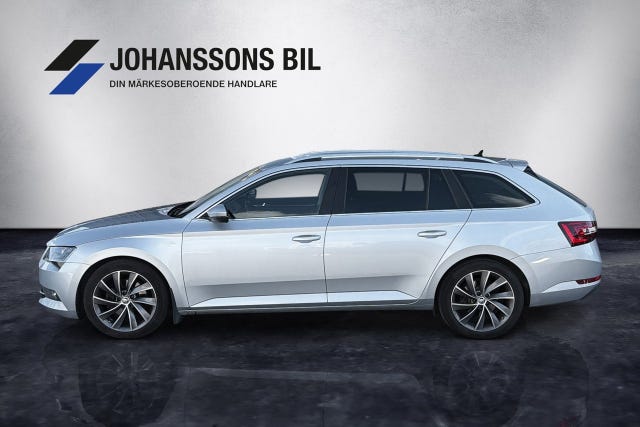 Skoda Superb 2017 – bild 2
