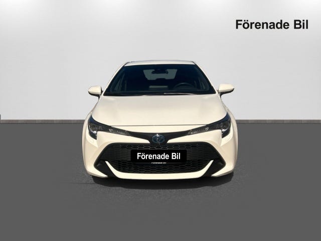 Toyota Corolla 2022 – bild 2