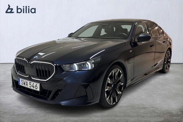 BMW 550e 2024