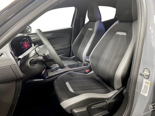 Opel Mokka 2025 – bild 4