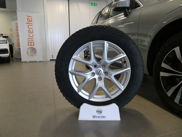 Volvo XC60 2024 – bild 2