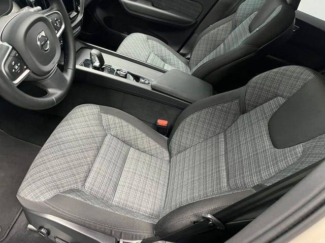 Volvo XC60 2025 – bild 4