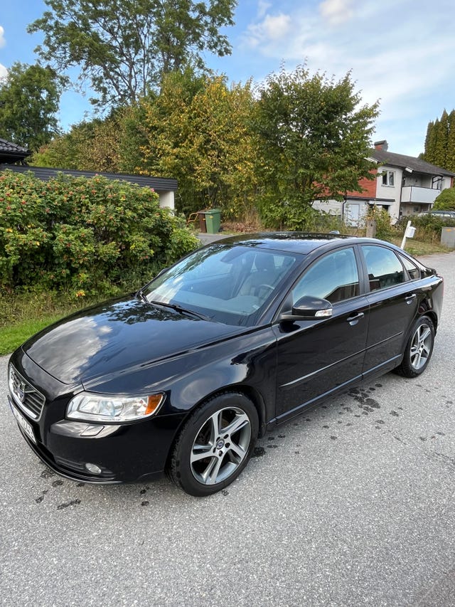 Volvo S40 2012