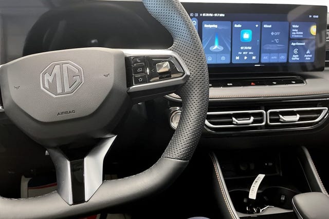 MG HS 2024 – bild 4