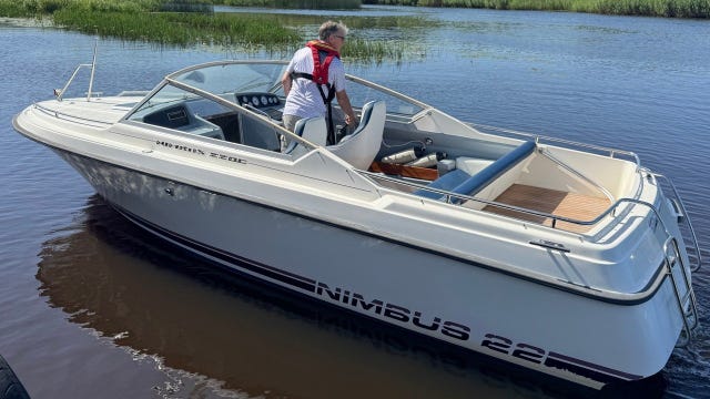 Nimbus 22 DC -90 / Volvo Penta 5,0 GXI 270 hk -06