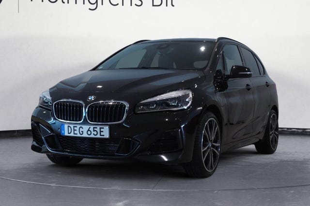 BMW 225xe 2020