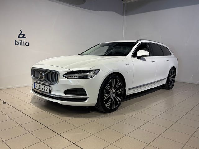 Volvo V90 2023
