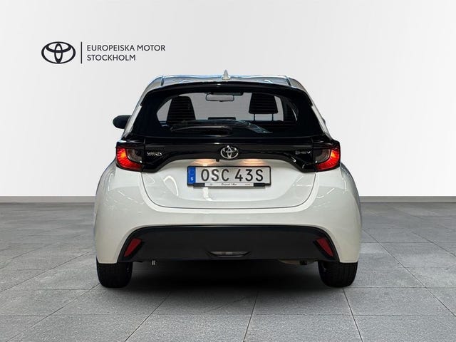 Toyota Yaris 2025 – bild 4