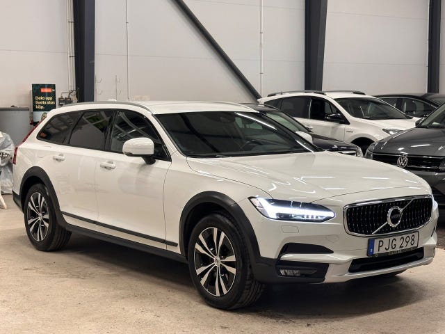 Volvo V90 Cross Country 2017