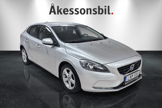 Volvo V40 2015