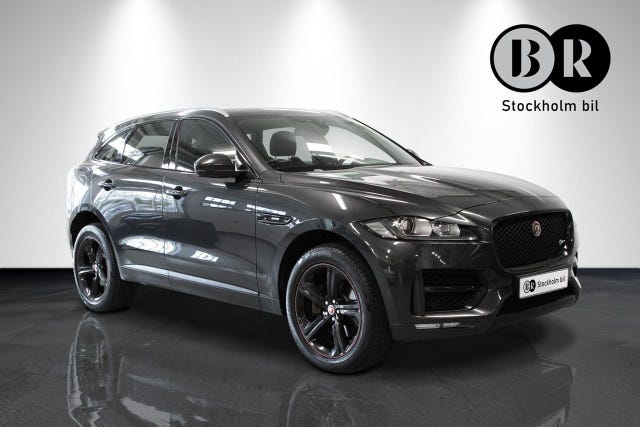 Jaguar F-PACE 2018