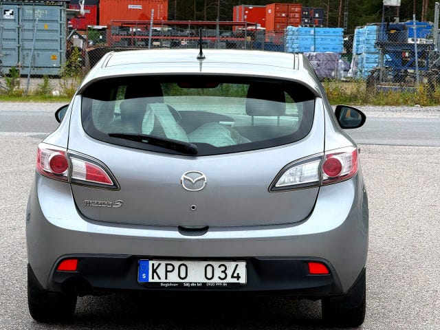Mazda 3 — bild 7 av 12