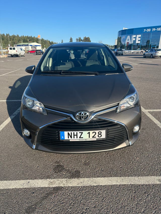 Toyota Yaris 2016
