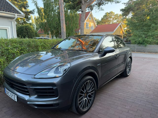 Porsche Cayenne Coupe 2021