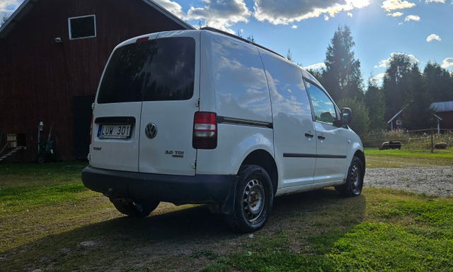 Volkswagen Caddy 2011