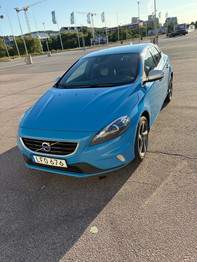 Volvo V40 2016