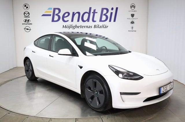 Tesla Model 3 2021