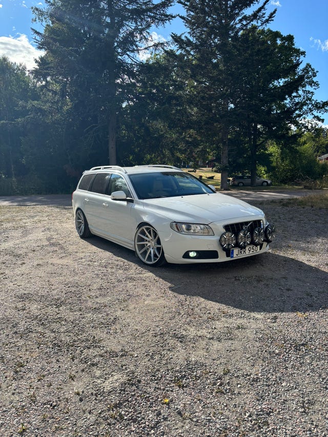 Volvo V70 2009