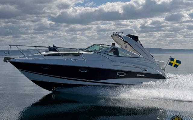Doral Prestancia 32 / 2x Volvo Penta D3-190 / Sötvattenkörd